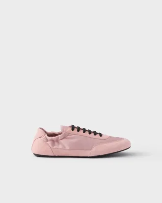 Adidași din Re-Nylon și piele de căprioară