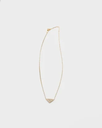 Colier cu pandantiv micro triunghiular Eternal Gold din aur galben și diamante Colier cu pandantiv micro triunghiular Eternal Gold din aur galben și diamante