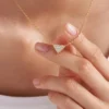 Colier cu pandantiv micro triunghiular Eternal Gold din aur galben și diamante