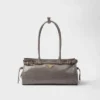 Geantă de mână Prada Bonnie Medium din piele Geantă de mână Prada Bonnie Medium din piele