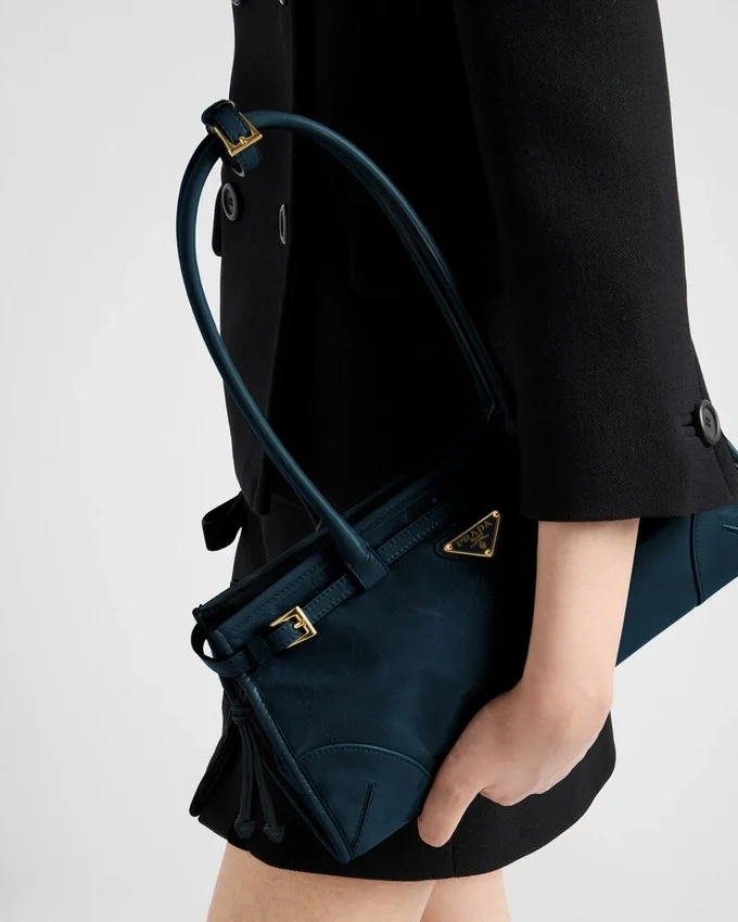 Geantă de mână Prada Bonnie Medium din piele Geantă de mână Prada Bonnie Medium din piele