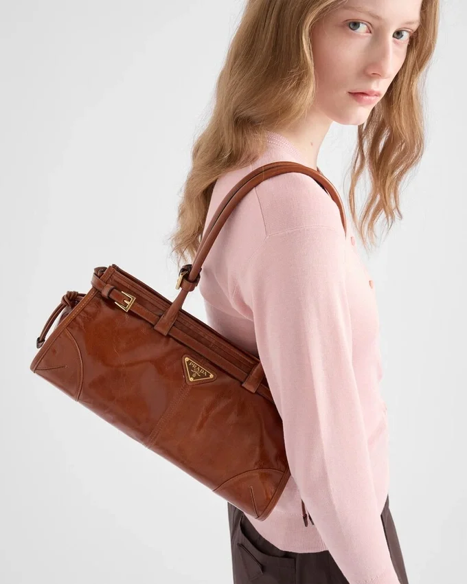 Geantă de mână Prada Bonnie Medium din piele Geantă de mână Prada Bonnie Medium din piele