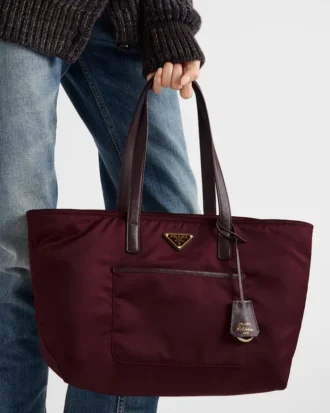 Geantă de mână Prada Re-Edition 1978, medie, din Re-Nylon și piele Saffiano