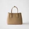 Geantă Prada Double Medium din piele Saffiano Geantă Prada Double Medium din piele Saffiano