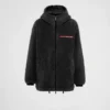 Jachetă cu glugă din fleece reciclat Jachetă cu glugă din fleece reciclat