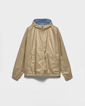 Jachetă reversibilă din Re-Nylon