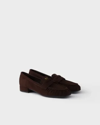 Mocasini din piele de căprioară