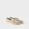 Mocasini din piele de căprioară
