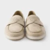 Mocasini din piele de căprioară