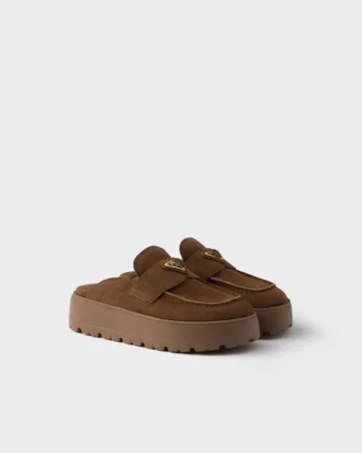 Mule cu talpă plată din piele de căprioară