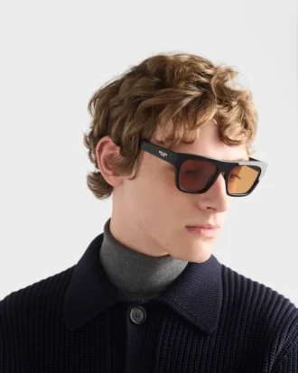 Ochelari de soare cu logo Prada