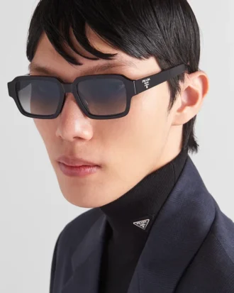 Ochelari de soare cu logo Prada