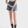 Pantaloni scurți din denim Pantaloni scurți din denim