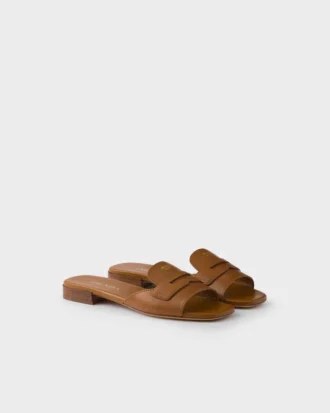 Papuci din piele