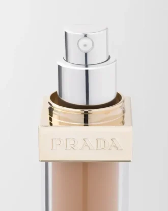 Prada Reveal Skin Optimizing Foundation – Mw40 – Mediu cald