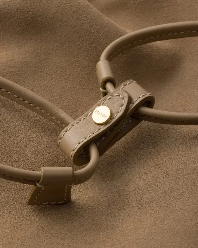 Pungă Prada Wish din piele de căprioară Pungă Prada Wish din piele de căprioară