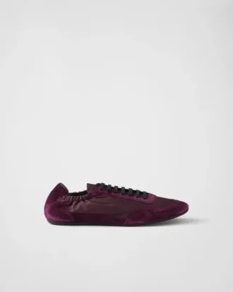 Adidași din Re-Nylon și piele de căprioară