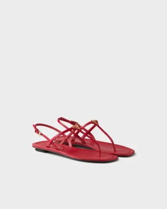 sandale cu barete din piele lcuit 1 3 330x413 - Sandale cu barete din piele lăcuită