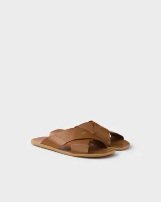 Sandale din piele cu design încrucișat