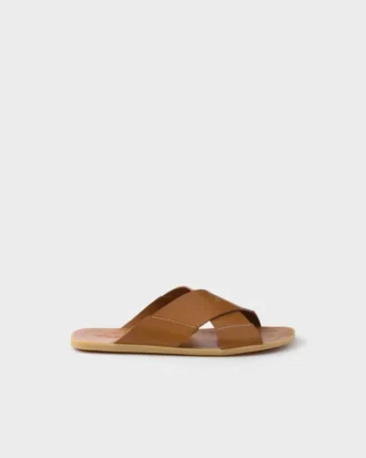 Sandale din piele cu design încrucișat