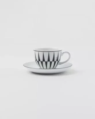Set de patru cești de espresso din porțelan – Dungi